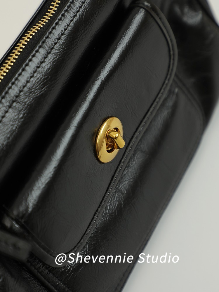 軽奢で高級感のあるレトロなハンドバッグ、春の新作、牛革の脇の下バッグ、シングルショルダー、斜め掛けバッグ、レディースバッグ、レトロスタイル、多用途