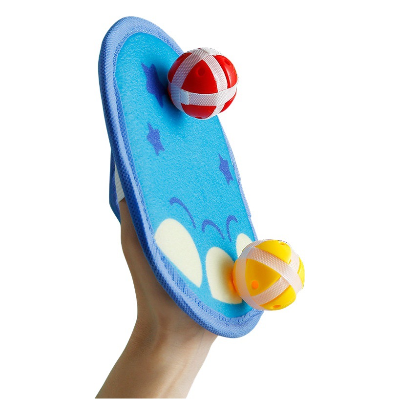 Los dardos de dibujos animados para niños lanzando dardos de bola pegajosa se dirigen a los juguetes educativos para niños entre padres e hijos deportes seguridad bola lechón