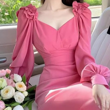 春夏系穿搭今年流行漂亮独特超好看高级感玫红色长袖连衣裙女4498