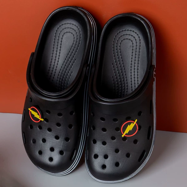 E607 (black) male