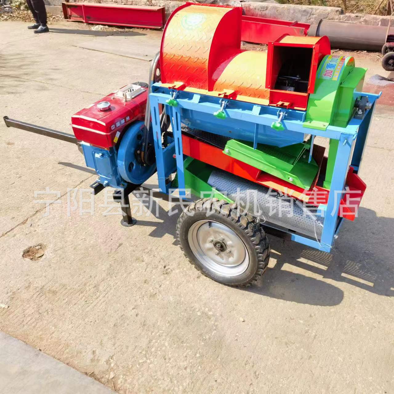 小型多功能脱粒机柴油机电机带动玉米小麦谷子高粱脱粒机可牵引