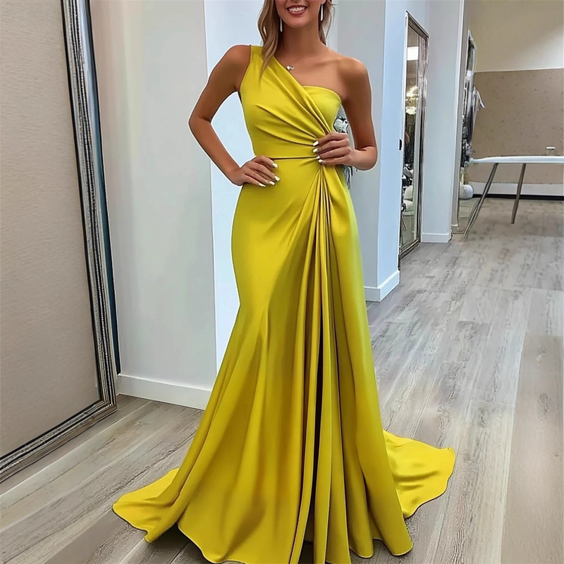 Yellow One-Shoulder Evening Dress Cross-Border Bride Sister Group Bridesmaid Dress Elegant Birthday Party Sister Dress Yellow One-Shoulder Evening Dress Cross-Border Bride Sister Group Bridesmaid Dress Elegant Birthday Party Sister Dress