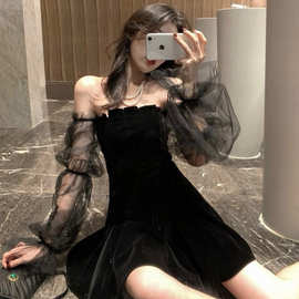 2025春夏新款气质网纱泡泡袖赫本风黑色裙露肩收腰蓬蓬连衣裙女装