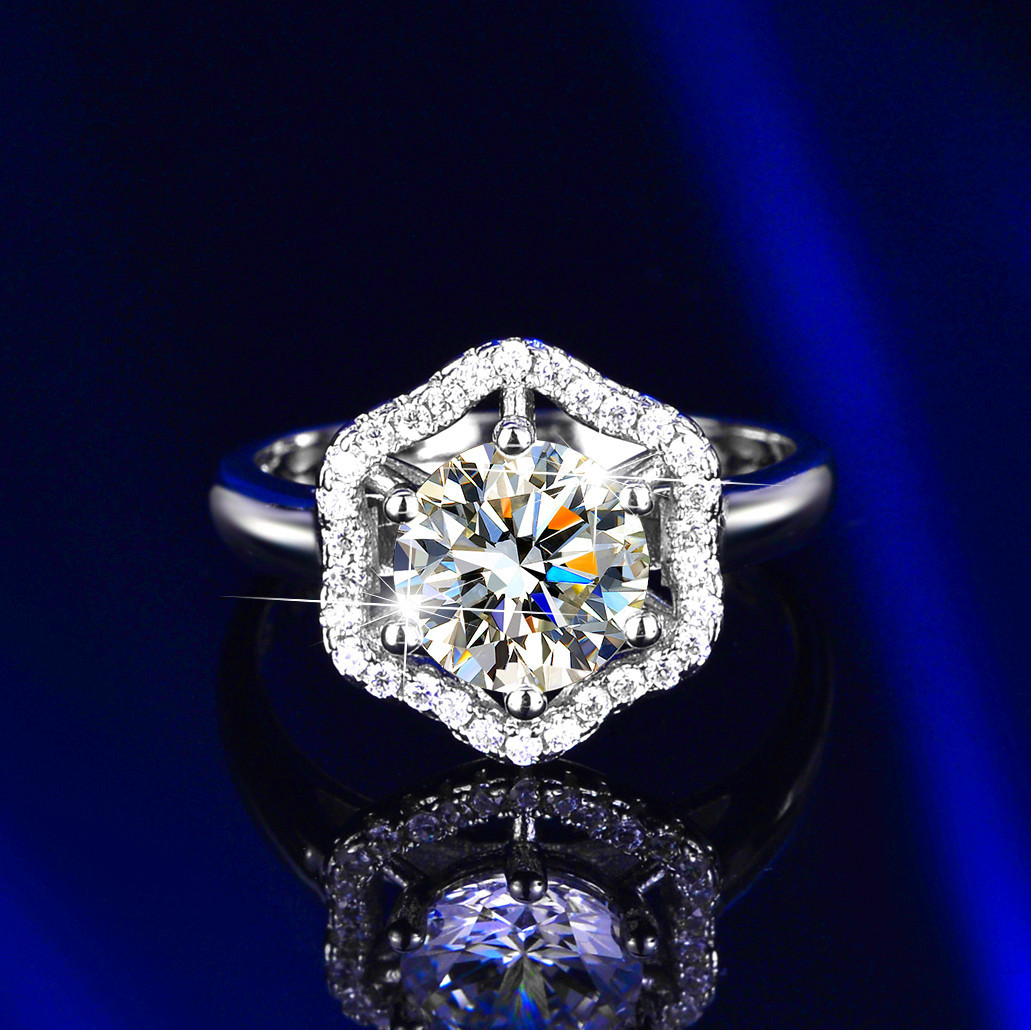 Cross-border closed-mouth AliExpress micro-inlay simulation Mosang Diamond eight heart eight arrows zircon ring European and American fashion engagement ring