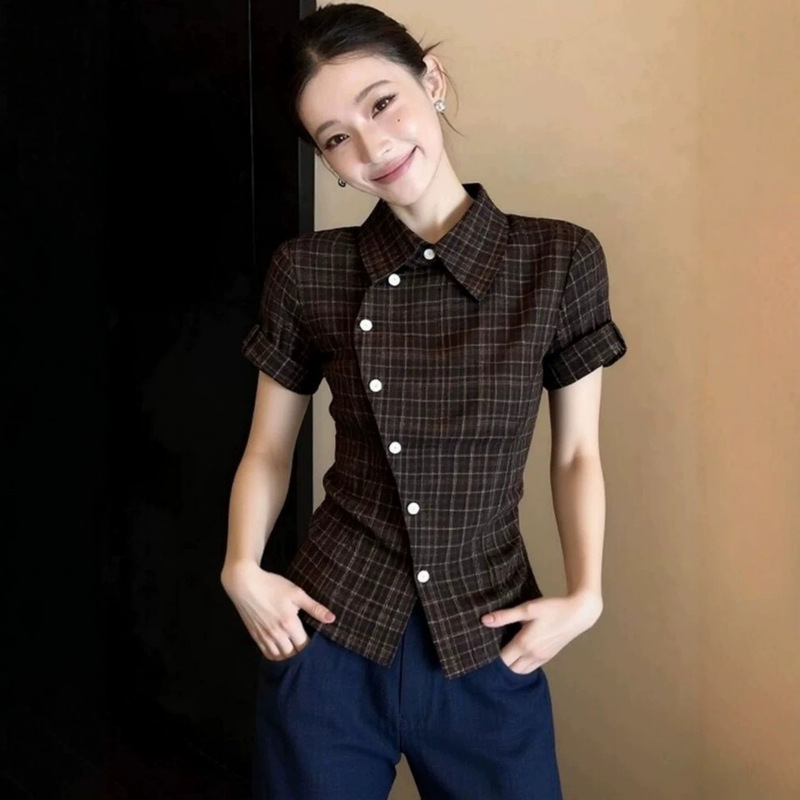 American retro brown plaid short-sleeve shirt for women, 2026 summer super popular age-reducing slim-fit Polo collar t-shirt top