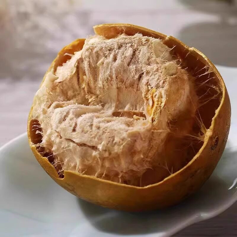 Dried Luo Han Guo Monk Fruit Whole Pods 30 Pack Large 53-58mm Guangxi Herbal Tea for Brewing in use