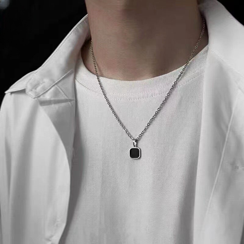 Geometric Black Square Necklace Men's Trendy All-match High-end Pendant Simple Cold Style Birthday Gift Geometric Black Square Necklace Men's Trendy All-match High-end Pendant Simple Cold Style Birthday Gift
