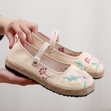 新款田园风亚麻刺绣老北京布鞋女学生帆布鞋懒人一脚蹬休闲渔夫鞋