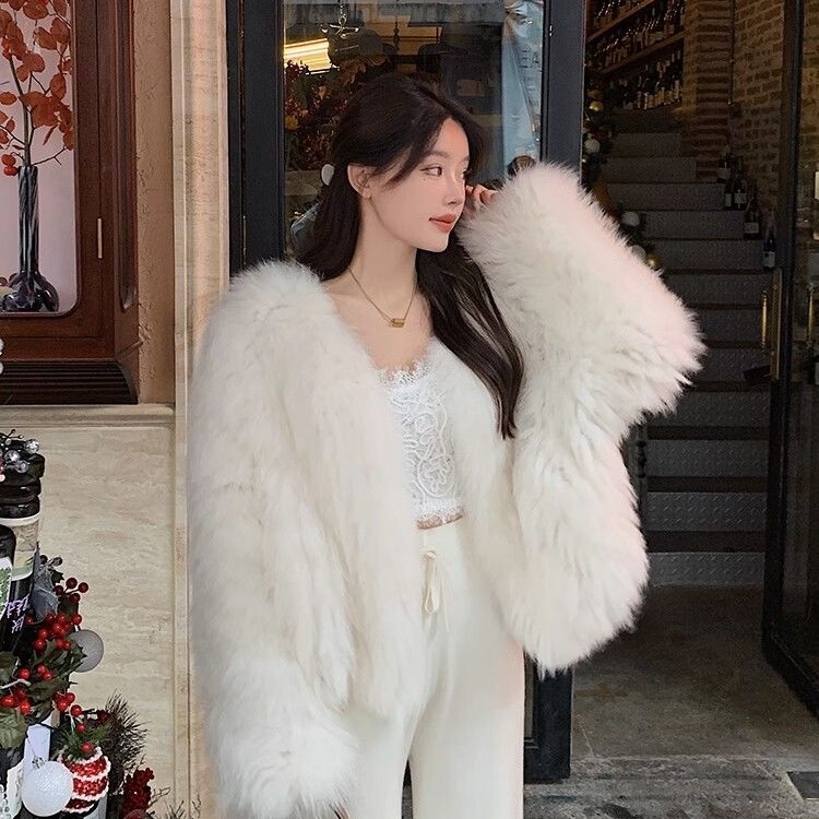 2025 Winter New Imitation Fox Fur Fashionable Fur Outwear for Young Women Imitation Mink Outwear
