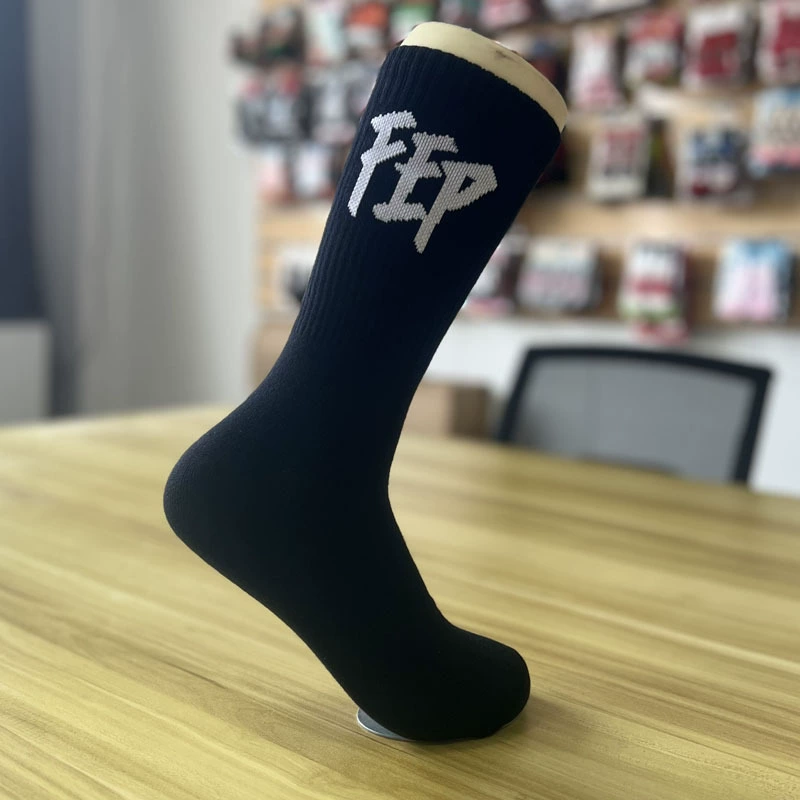 Amazon трансграничные новые носки оптом бренд Tide с геометрическими чулками с мультяшными животными, прямые продажи с фабрики