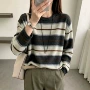 圆领宽松撞色新款毛衣