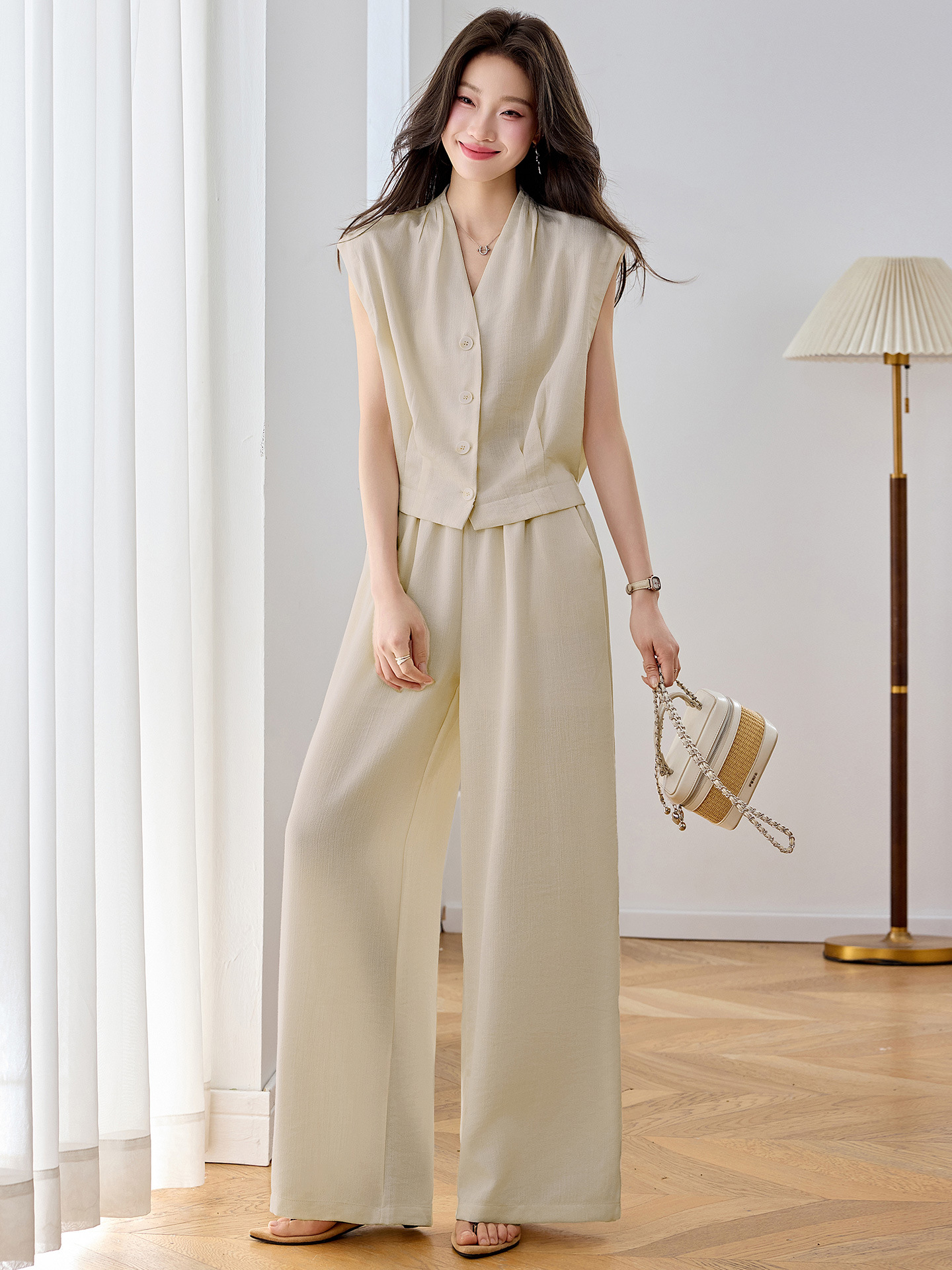 Bộ vest nữ hai dây phối quần ống rộng — màu kaki, màu trắng ngà, màu cà phê