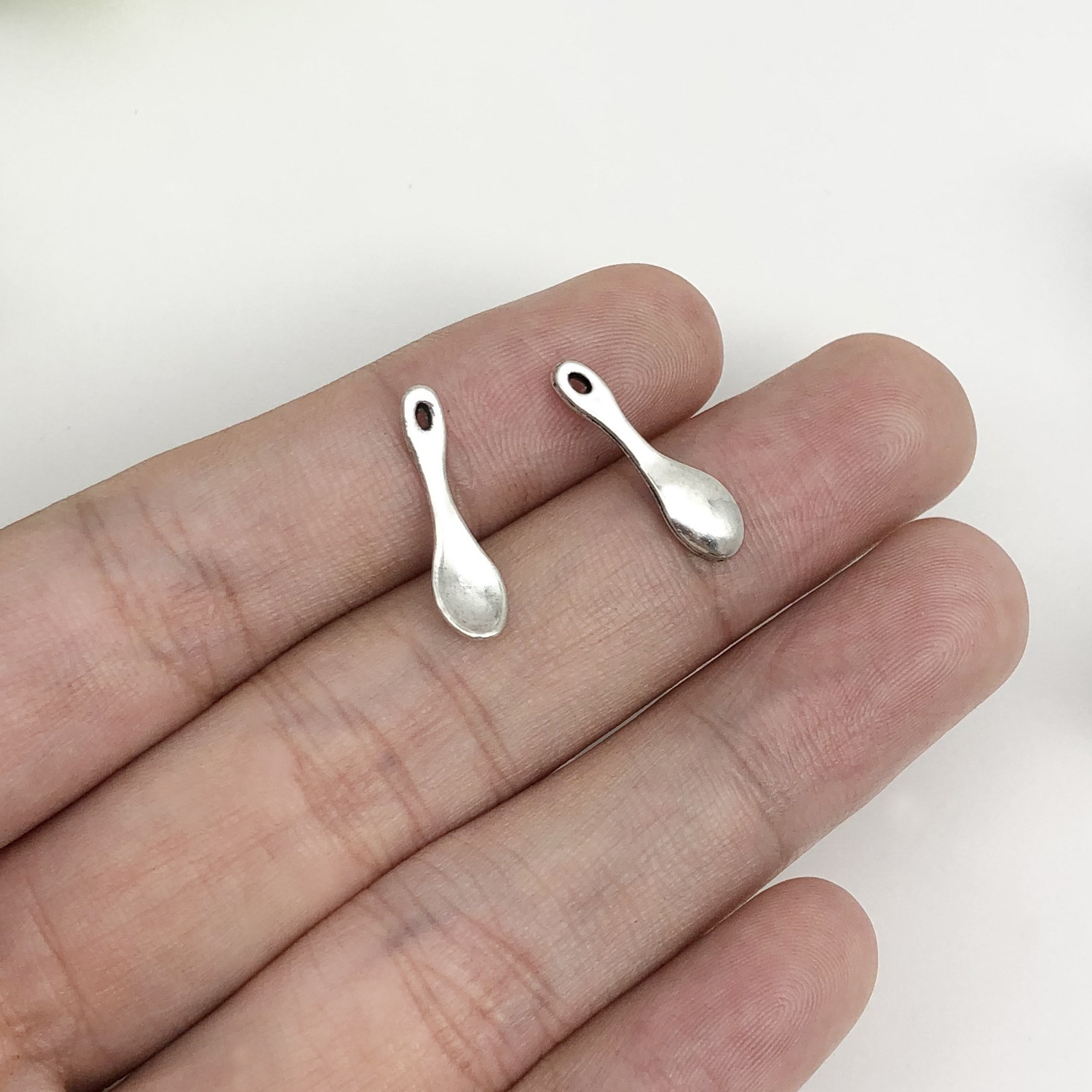 11273-古银勺子 希140