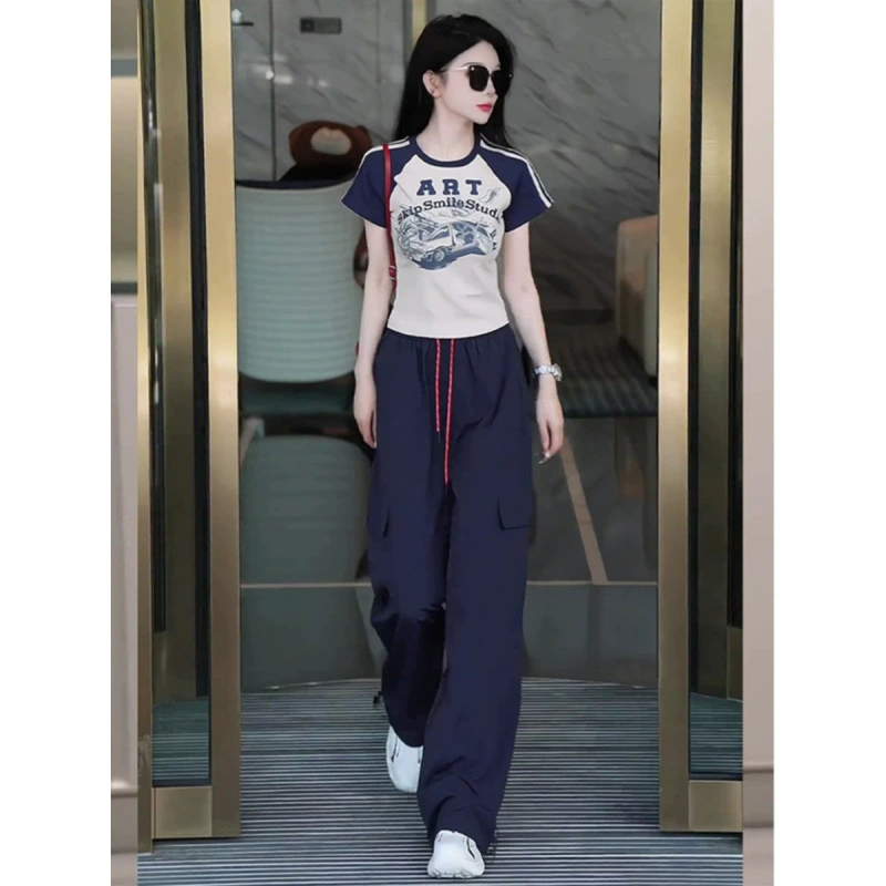 Европейский спортивный костюм для женщин, летняя мода, утягивающая рабочая одежда с короткими рукавами, широкие брюки, повседневный женский костюм-двойка.