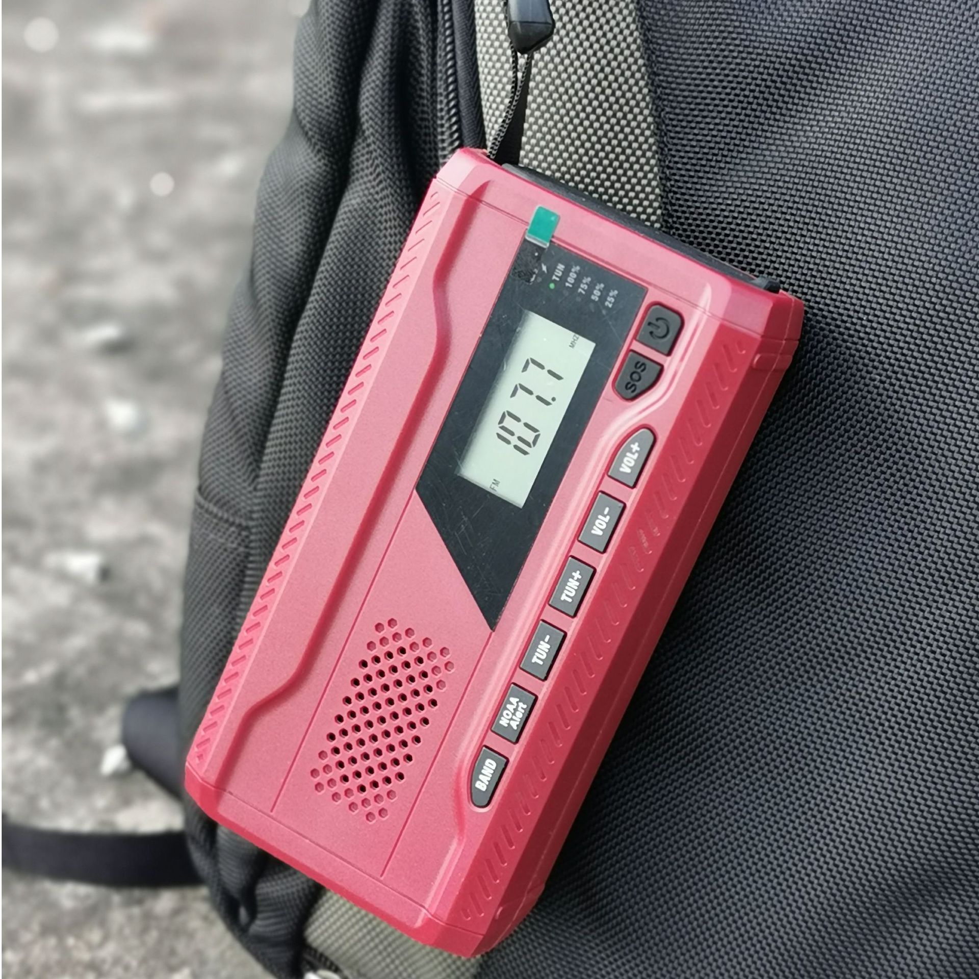 Radio de la emergencia de la linterna de la iluminación 12-hour, carga de la emergencia de la batería 4500mAh, autogenerador