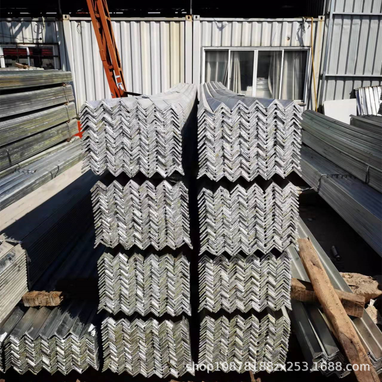 等边镀锌角钢角铁 广西工程金属材料货架三角铁 阁楼幕墙镀锌角钢