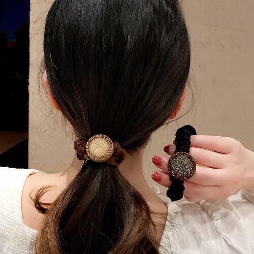 New  Large Intestine Ring for Women, Fashionable and Stylish, Circular Design with Full Diamond Hair Ties, Korean Inspired Hair Accessories