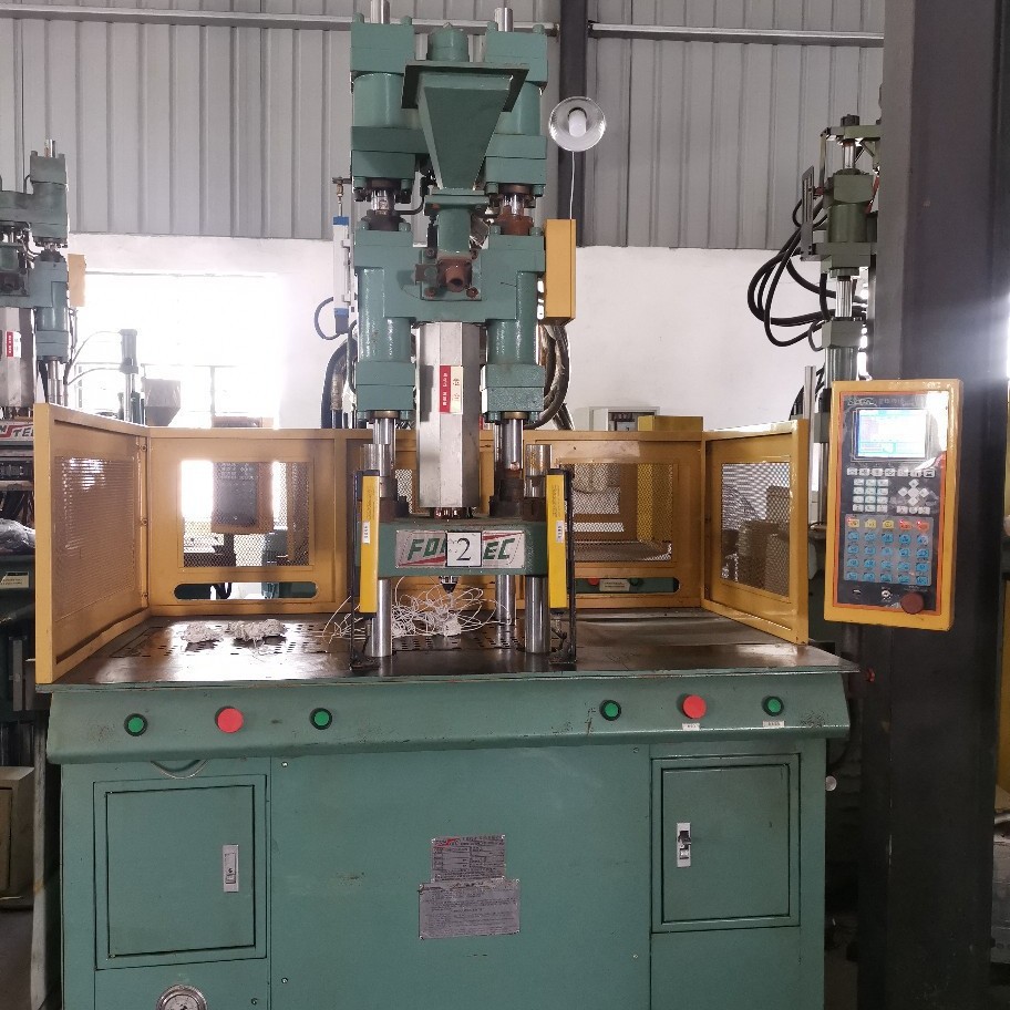 丰铁400双滑板注塑成型塑胶制造二手立式注塑机宁波现货直供