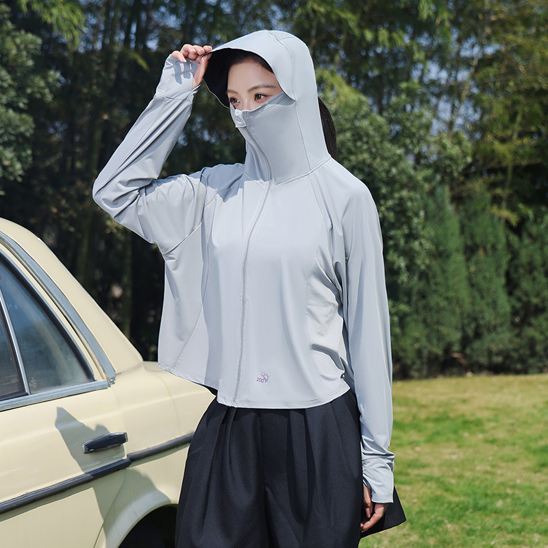 2025 新しい日焼け止め服アイスシルク抗 UV 日焼け止め服夏の海辺の肌の服屋外ルーズコート服|undefined