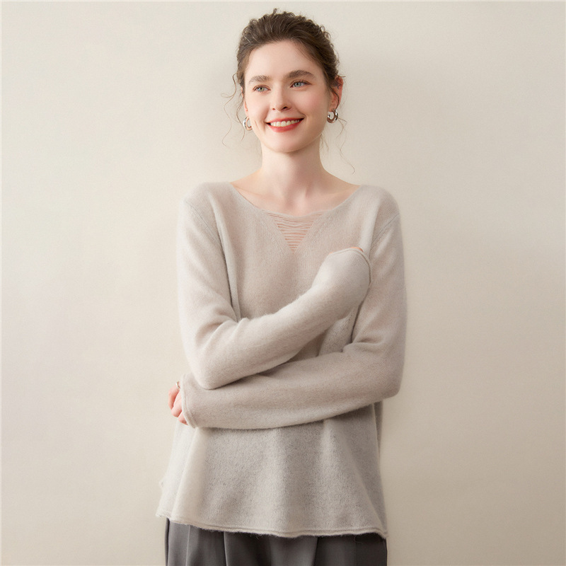 2025 New Autum Cashmere Sweater Chic V Neck Large Size Loose Cashmere Sweater Women's Cashmere Large Bottom Sweater 2025 New Autum Cashmere Sweater Chic V Neck Large Size Loose Cashmere Sweater Women's Cashmere Large Bottom Sweater