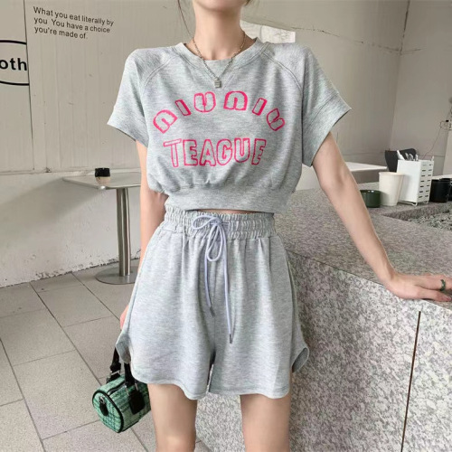 Casual sports suit summer street hot girl small tall short T-shirt versatile loose shorts two-piece set