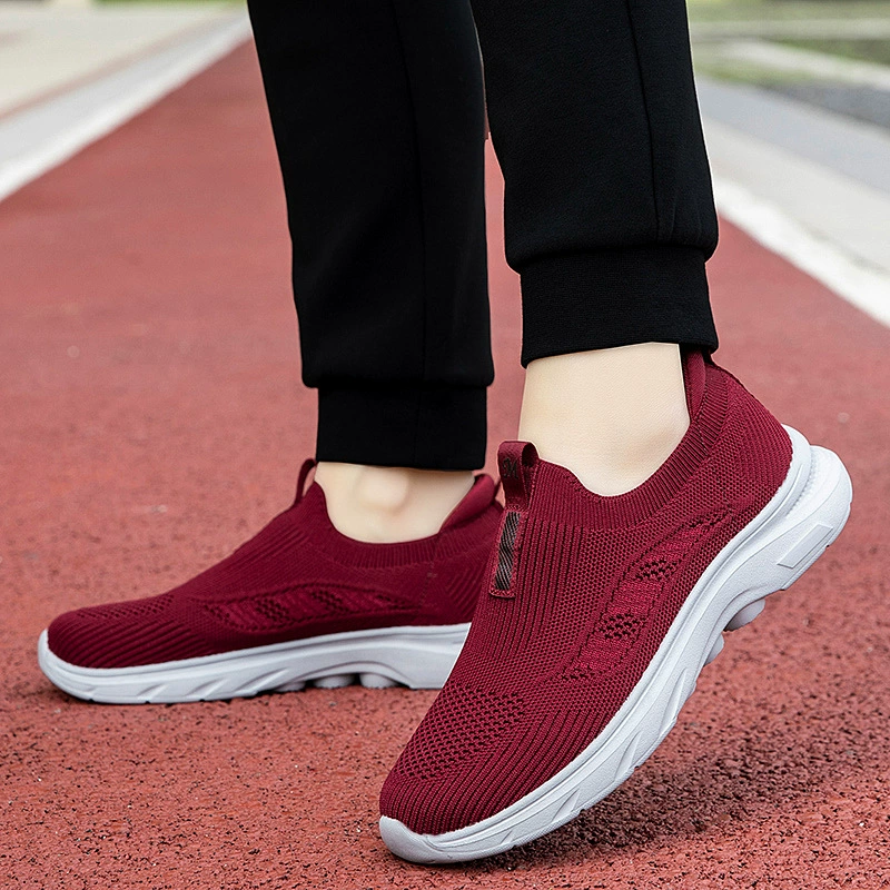 Новая обувь для ходьбы обувь для пожилых людей повседневная мода простая обувь для родителей на открытом воздухе сетка плюс размер спортивной мужской обуви