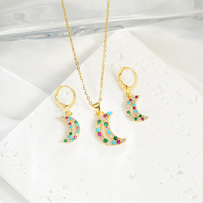 Collar de oro de arena vietnamita transfronterizo, estilo de lujo ligero, diamantes, luna hueca, diseño de nicho femenino, sentido del temperamento, joyería al por mayor