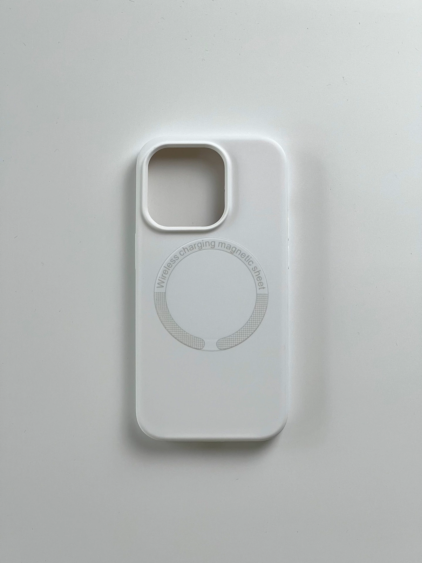 Силиконовый чехол для iPhone 16, совместим с Apple, официальный флагманский стиль