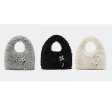 SK石头包（小号）时尚可爱毛毛包手提小包