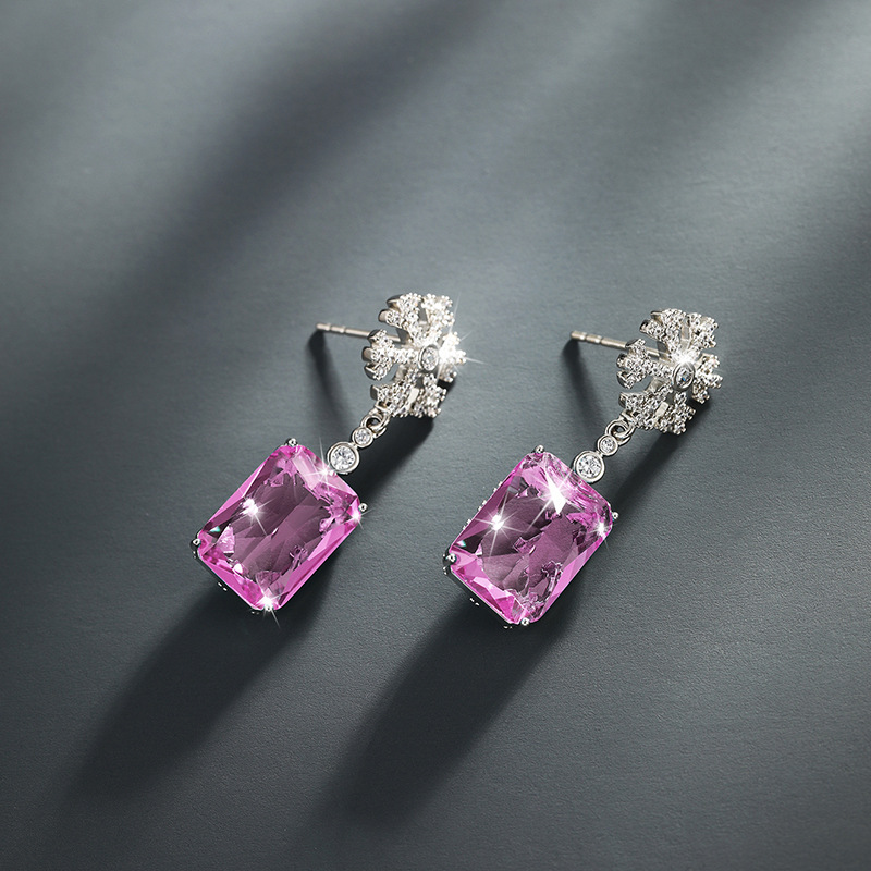 Xupe joyería imitación color tesoro serie geométrica cuadrado copo de nieve pendientes de las mujeres francés Retro Luz de lujo de alto grado pendientes