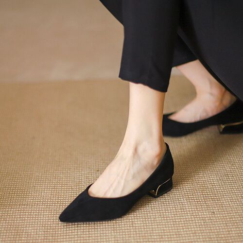 Ankle-high pure color shallow mouth pumps, new autumn fashion, social media trendy, height-increasing, anti-slip, wearable comfortable women's single shoes