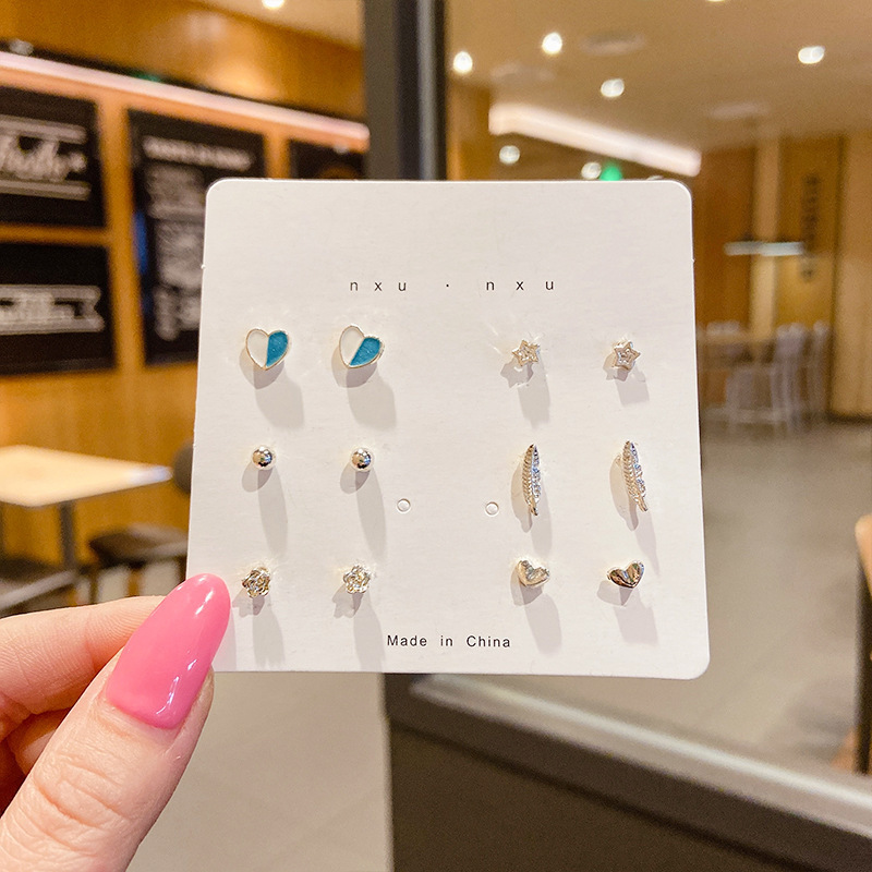 Pendientes de aleación moda coreana, estilo lujo ligero, ideales para puestos callejeros, mercado nocturno y ventas en vivo, al por mayor