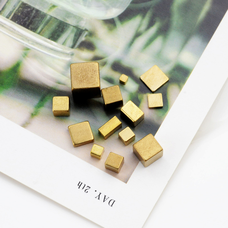 Solid Square DIY Jewelry Accessories Brass Making Lathe Cutting Luggage Jewelry Pendant Copper Factory Direct Sale Solid Square DIY Jewelry Accessories Brass Making Lathe Cutting Luggage Jewelry Pendant Copper Factory Direct Sale