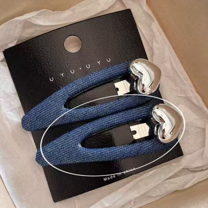 Cowboy blue heart cutout teardrop snap hair clip (single)