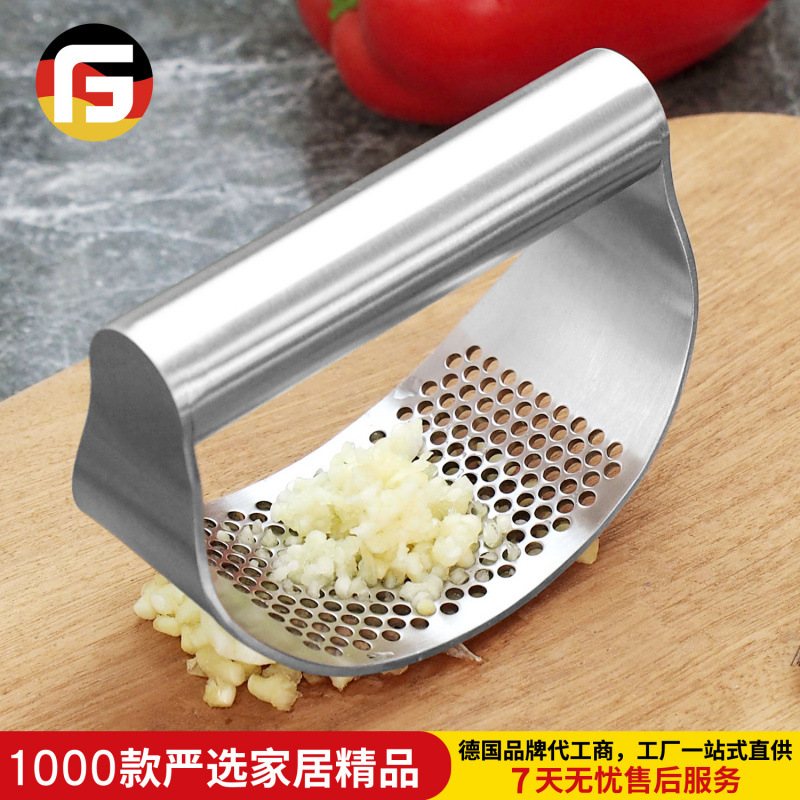 Food Grade Mini Stainless Steel Garlic Press Ring Hand-Held Garlic Press Manual Ginger Garlic Masher