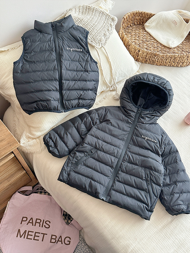 [en stock] Niñas nuevas normas nacionales 90 vello blanco de lana de invierno 2025 nuevo chaqueta de plumón infantil + chaleco