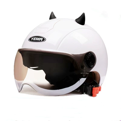 Motosiklet dəbilqələri Helmet - one-size-fits-all-pure-white-and-black-corner-w-comes-with-warm-ear-protection-removable