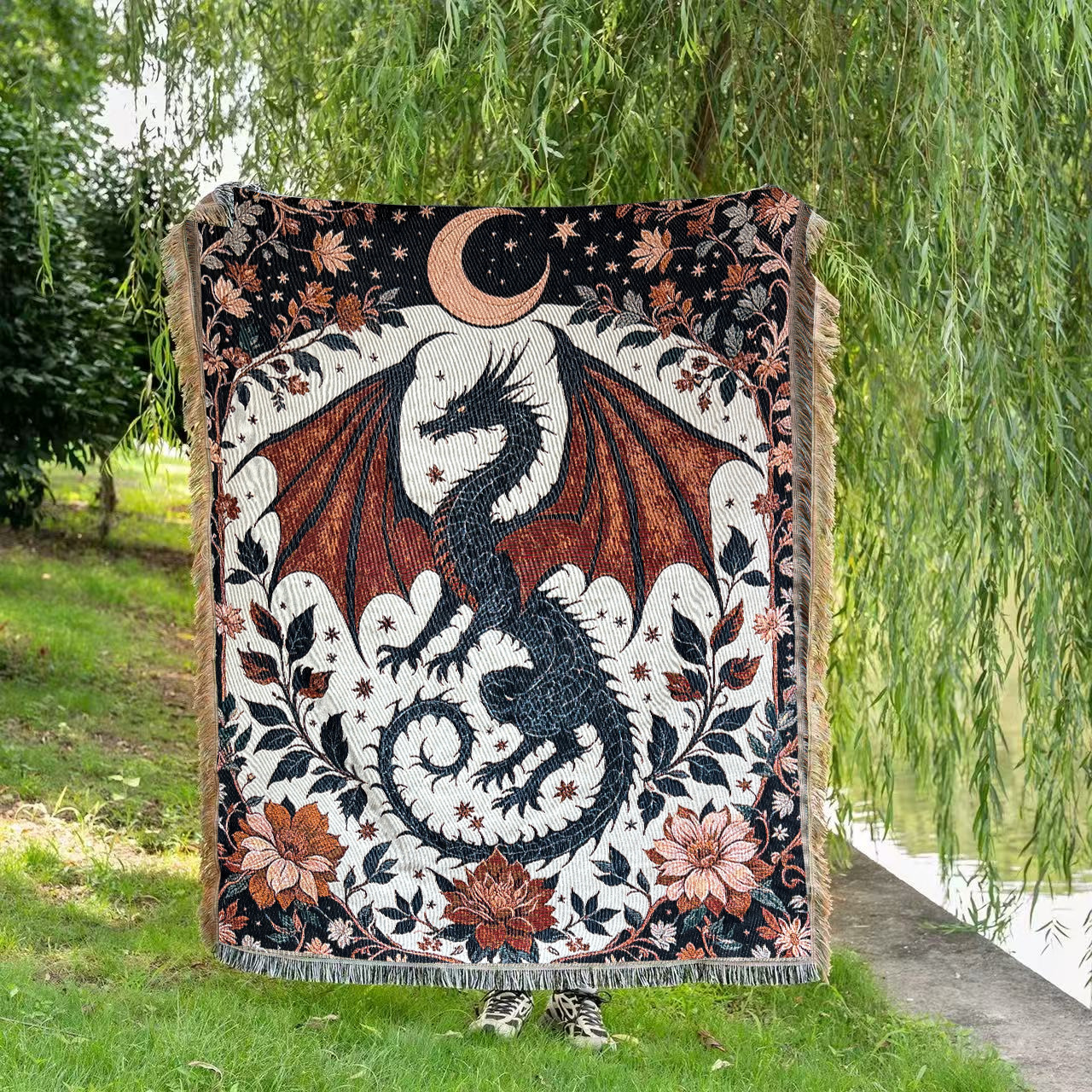 Copridivano in tessuto con nappa di drago in stile medievale Qin Che, coperta funzionale in jacquard da campeggio_voghion.com