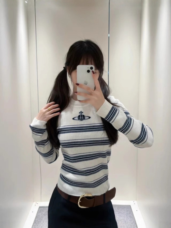 高品质~西太小土星条纹长袖圆领针织衫女新款简约百搭打底衫毛衣|undefined