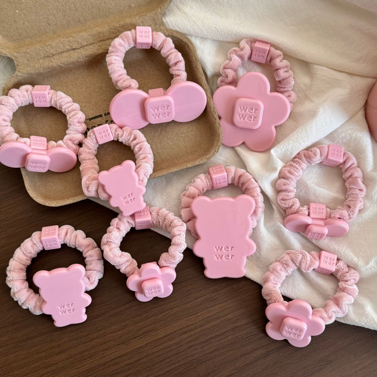 Pink bow hair tie, acetate hair band, stylish and cute hair accessory for girls, Korean-style hair ornament