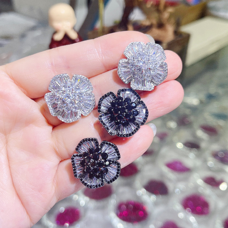 15g Weight Zircon Inlay Material Drop Earrings Classification 1 Pair Sweet Simple Style Flower Plating Inlay Copper Zircon Drop Earrings