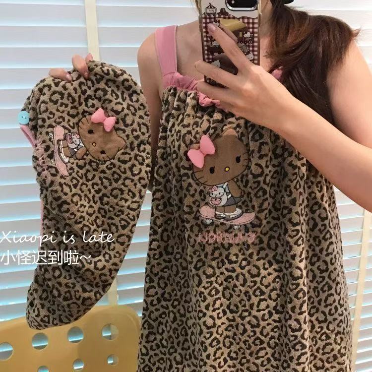New Leopard Print Cat Bathrobe and Hair Drying Cap Set, Antibacterial, Water-Absorbent, Thickened, Double-Shoulder Bathrobe, Home Bathrobe for Women New Leopard Print Cat Bathrobe and Hair Drying Cap Set, Antibacterial, Water-Absorbent, Thickened, Double-Shoulder Bathrobe, Home Bathrobe for Women