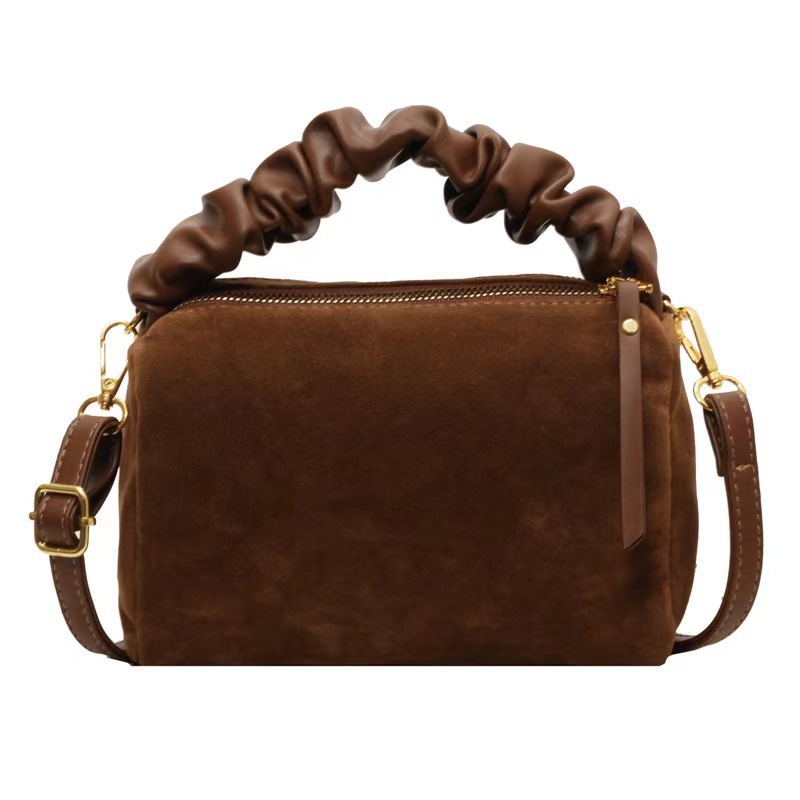 Meilad mochila de peluche 2024 otoño y invierno moda versátil bolsas de almohada de gran capacidad de transporte de hombro mochila