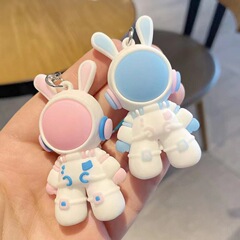 特卖卡通太空兔钥匙扣解压带开业小礼品学生奖品立体挂件现货