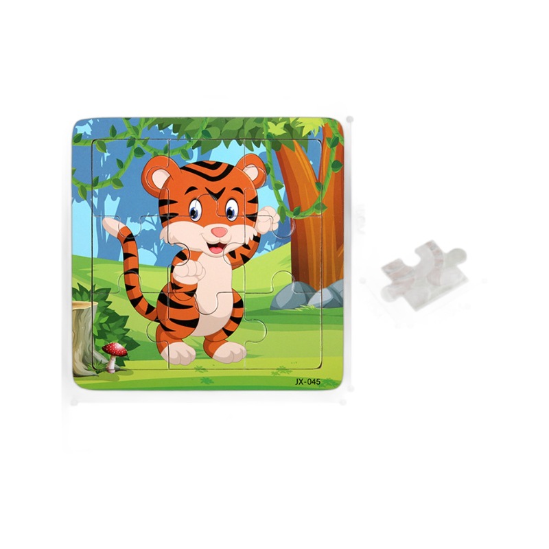 子供のジグソーパズル12枚の組み合わせでアニメの平面を合わせます。