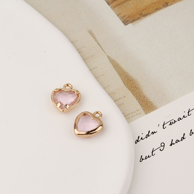 2g Weight Pendant Jewelry Making Type Zircon Inlay Material DIY Jewelry Accessories Classification 1 Piece Quantity Copper Material Heart Shape Pattern Inlay Design IG Style, Shiny Style 1 Piece Copper Zircon Heart Shape Pendant 8