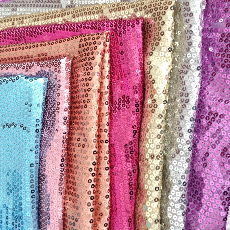 5mm Satin Triangular Needle Full Version of Sequins, Luggage and Shoe Materials, Stage Clothing Fabrics, 5mm Sequins Embroidery, Bright 5mm Satin Triangular Needle Full Version of Sequins, Luggage and Shoe Materials, Stage Clothing Fabrics, 5mm Sequins Embroidery, Bright