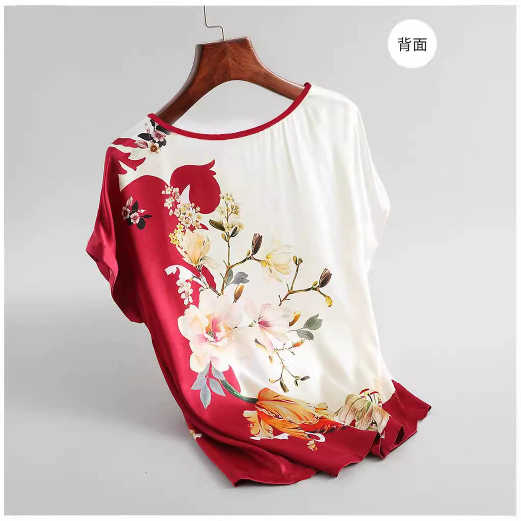 Silk T-Shirt for Women, Plus Size Mother’s Top, Round Neck, Summer Body-Friendly