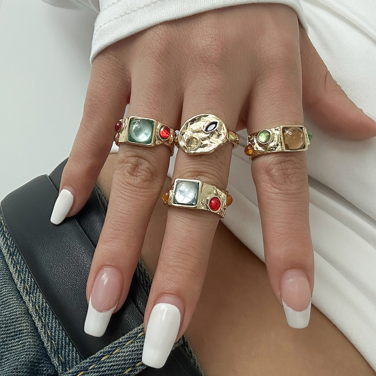 19g Weight Rhinestones Inlay Material Rings Classification One Size Ring Size 1 Set Quantity Holiday Occasion Alloy Material Geometric Pattern Women's Gender Plating Design Retro Style 1 Set Geometric Rings Alloy Rhinestones Women's Retro Rings 1