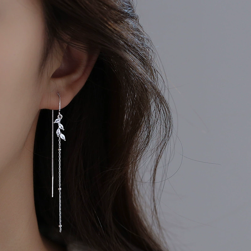 Cute fresh long earrings with tassels
